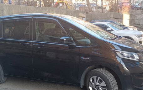 Honda Freed II, 2018 год, 1 900 000 рублей, 2 фотография
