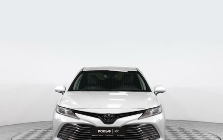 Toyota Camry, 2020 год, 3 320 000 рублей, 2 фотография