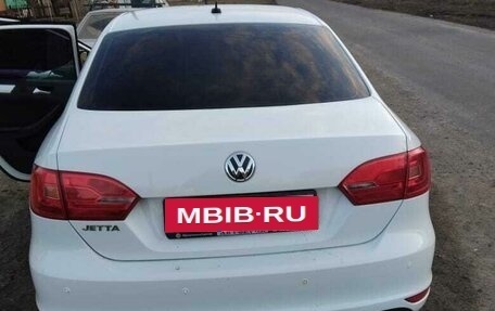 Volkswagen Jetta VI, 2012 год, 850 000 рублей, 4 фотография