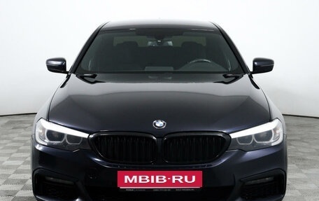 BMW 5 серия, 2019 год, 3 609 000 рублей, 2 фотография