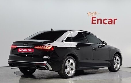 Audi A4, 2021 год, 3 300 000 рублей, 2 фотография