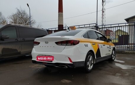 Hyundai Sonata VII, 2019 год, 1 780 000 рублей, 3 фотография