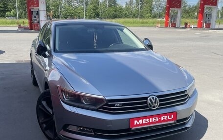 Volkswagen Passat B8 рестайлинг, 2019 год, 2 350 000 рублей, 2 фотография