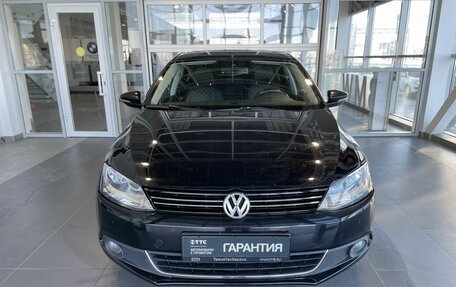 Volkswagen Jetta VI, 2012 год, 1 020 000 рублей, 2 фотография