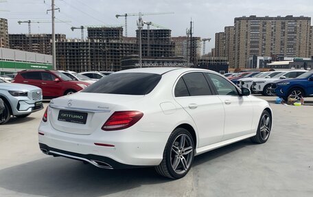 Mercedes-Benz E-Класс, 2019 год, 3 849 000 рублей, 5 фотография