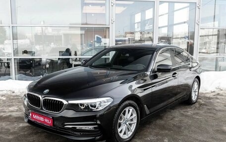 BMW 5 серия, 2018 год, 3 709 000 рублей, 1 фотография