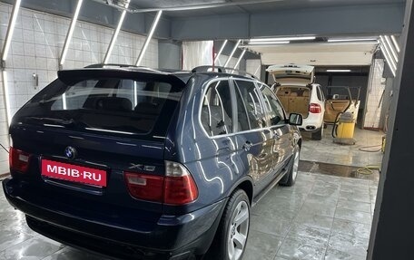 BMW X5, 2005 год, 1 800 000 рублей, 3 фотография