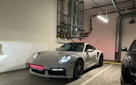 Porsche 911, 2021 год, 30 000 000 рублей, 2 фотография