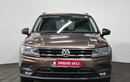 Volkswagen Tiguan II, 2019 год, 2 629 000 рублей, 2 фотография