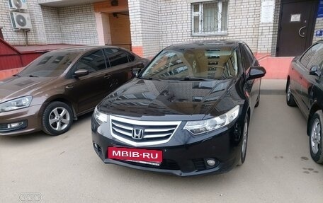 Honda Accord VIII рестайлинг, 2012 год, 1 900 000 рублей, 3 фотография