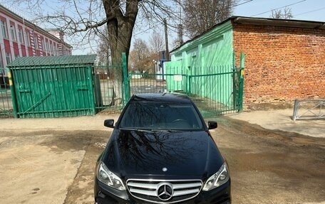 Mercedes-Benz E-Класс, 2013 год, 2 150 000 рублей, 1 фотография
