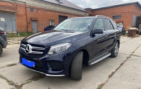 Mercedes-Benz GLE, 2017 год, 4 300 000 рублей, 3 фотография