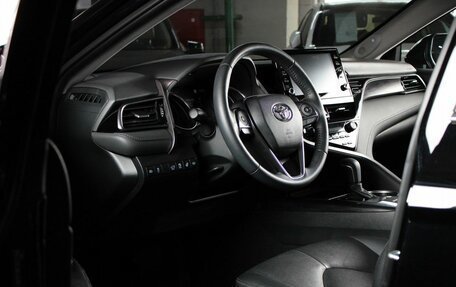 Toyota Camry, 2022 год, 4 055 000 рублей, 5 фотография