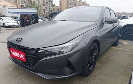 Hyundai Elantra, 2021 год, 2 100 000 рублей, 1 фотография