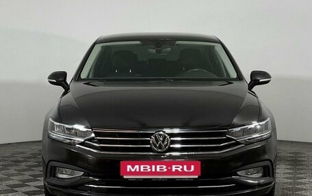 Volkswagen Passat B8 рестайлинг, 2020 год, 2 800 000 рублей, 2 фотография
