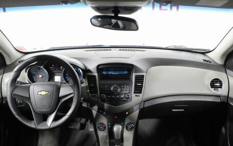 Chevrolet Cruze II, 2012 год, 735 000 рублей, 6 фотография