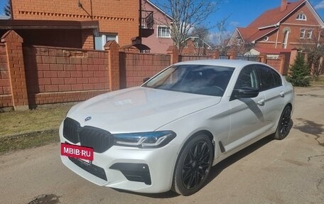 BMW 5 серия, 2019 год, 4 050 000 рублей, 3 фотография