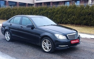 Mercedes-Benz C-Класс, 2013 год, 1 300 000 рублей, 1 фотография