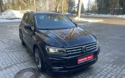 Volkswagen Tiguan II, 2019 год, 3 290 000 рублей, 1 фотография