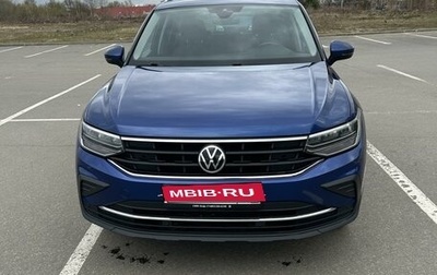 Volkswagen Tiguan II, 2021 год, 3 850 000 рублей, 1 фотография
