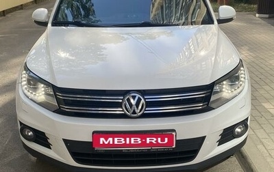 Volkswagen Tiguan I, 2016 год, 1 820 000 рублей, 1 фотография