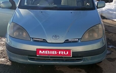 Toyota Prius IV XW50, 2002 год, 370 000 рублей, 1 фотография