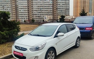 Hyundai Solaris II рестайлинг, 2014 год, 1 120 000 рублей, 1 фотография