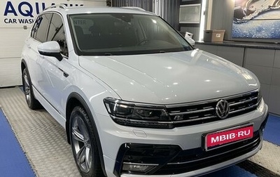 Volkswagen Tiguan II, 2020 год, 3 900 000 рублей, 1 фотография