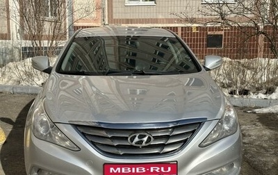 Hyundai Sonata VI, 2011 год, 950 000 рублей, 1 фотография