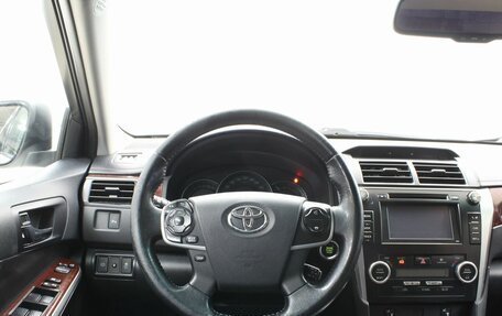 Toyota Camry, 2013 год, 1 705 000 рублей, 5 фотография
