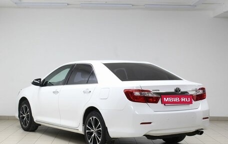 Toyota Camry, 2013 год, 1 705 000 рублей, 2 фотография