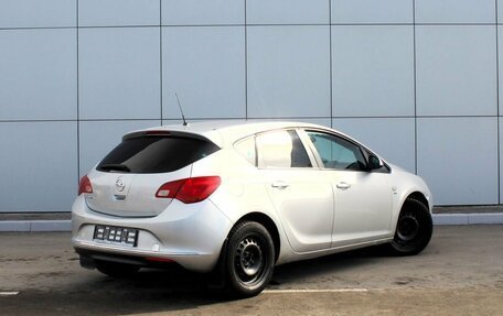 Opel Astra J, 2013 год, 670 000 рублей, 4 фотография