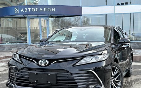 Toyota Camry, 2023 год, 4 990 000 рублей, 1 фотография