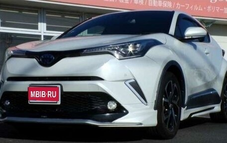 Toyota C-HR I рестайлинг, 2017 год, 1 750 000 рублей, 1 фотография