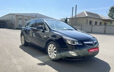 Opel Astra J, 2010 год, 860 000 рублей, 1 фотография