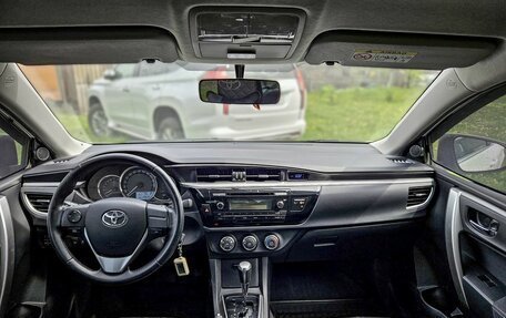 Toyota Corolla, 2013 год, 1 600 000 рублей, 4 фотография
