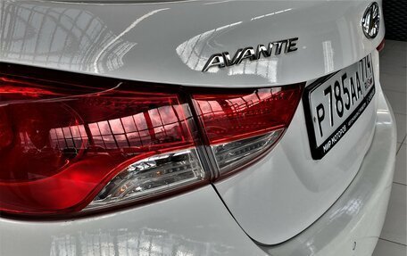 Hyundai Avante, 2011 год, 985 000 рублей, 7 фотография