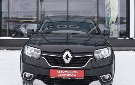 Renault Logan II, 2021 год, 1 400 000 рублей, 2 фотография