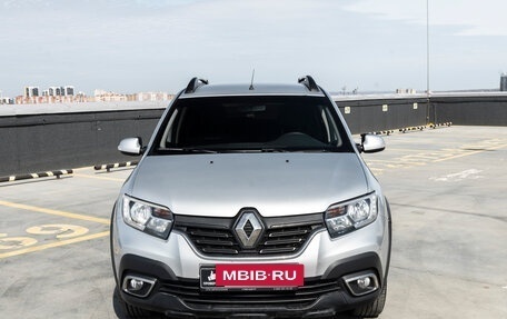 Renault Sandero II рестайлинг, 2020 год, 1 349 000 рублей, 2 фотография