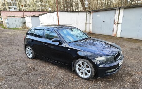 BMW 1 серия, 2008 год, 1 150 000 рублей, 3 фотография