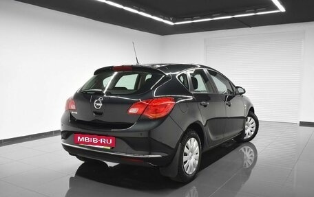 Opel Astra J, 2013 год, 1 145 000 рублей, 2 фотография