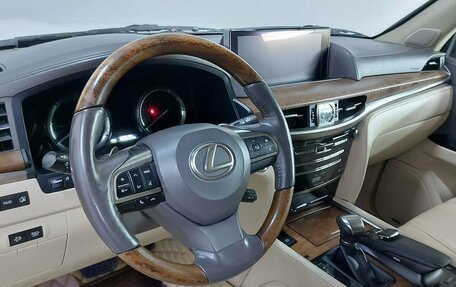Lexus LX III, 2017 год, 6 486 000 рублей, 7 фотография