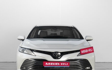 Toyota Camry, 2019 год, 3 599 000 рублей, 2 фотография