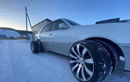 Toyota Crown, 2002 год, 1 100 000 рублей, 3 фотография