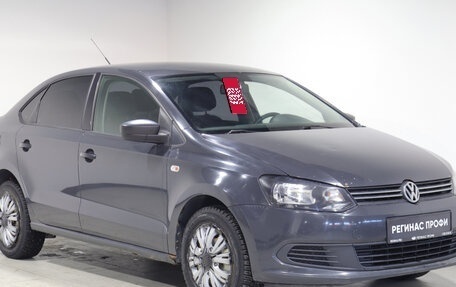 Volkswagen Polo VI (EU Market), 2010 год, 650 000 рублей, 2 фотография