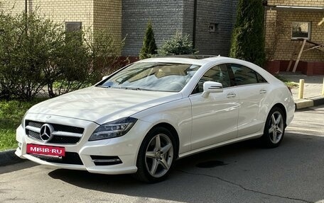 Mercedes-Benz CLS, 2012 год, 2 700 000 рублей, 2 фотография
