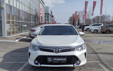 Toyota Camry, 2015 год, 2 147 000 рублей, 2 фотография