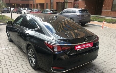 Lexus ES VII, 2018 год, 4 100 000 рублей, 3 фотография