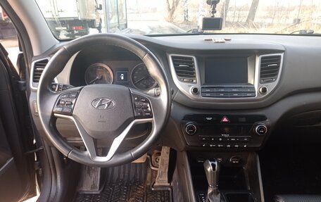 Hyundai Tucson III, 2018 год, 1 900 000 рублей, 4 фотография