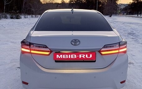 Toyota Corolla, 2017 год, 2 000 000 рублей, 2 фотография